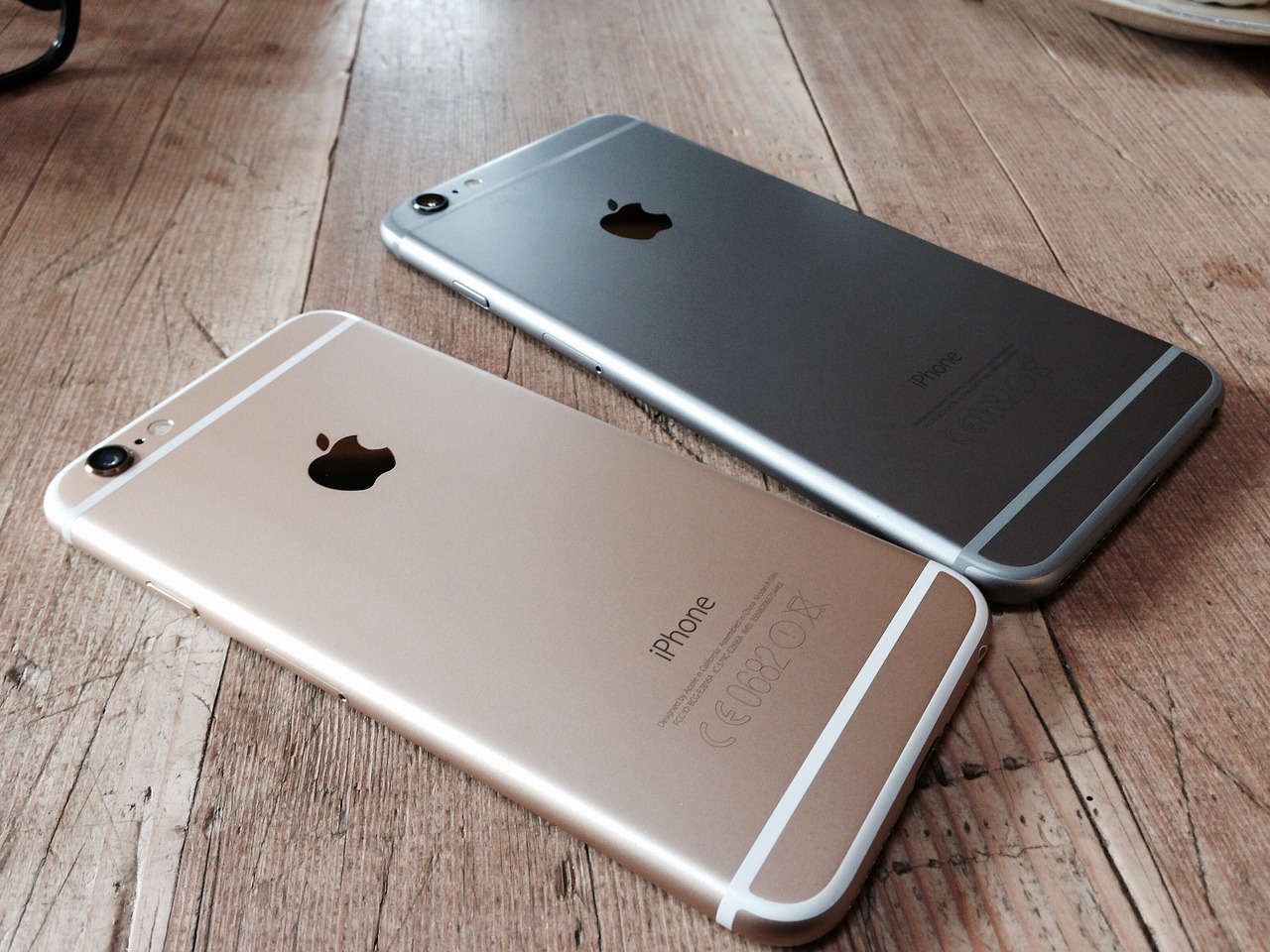iPhone SE 第二代，小身材大能量，深度解析苹果的性价比之王