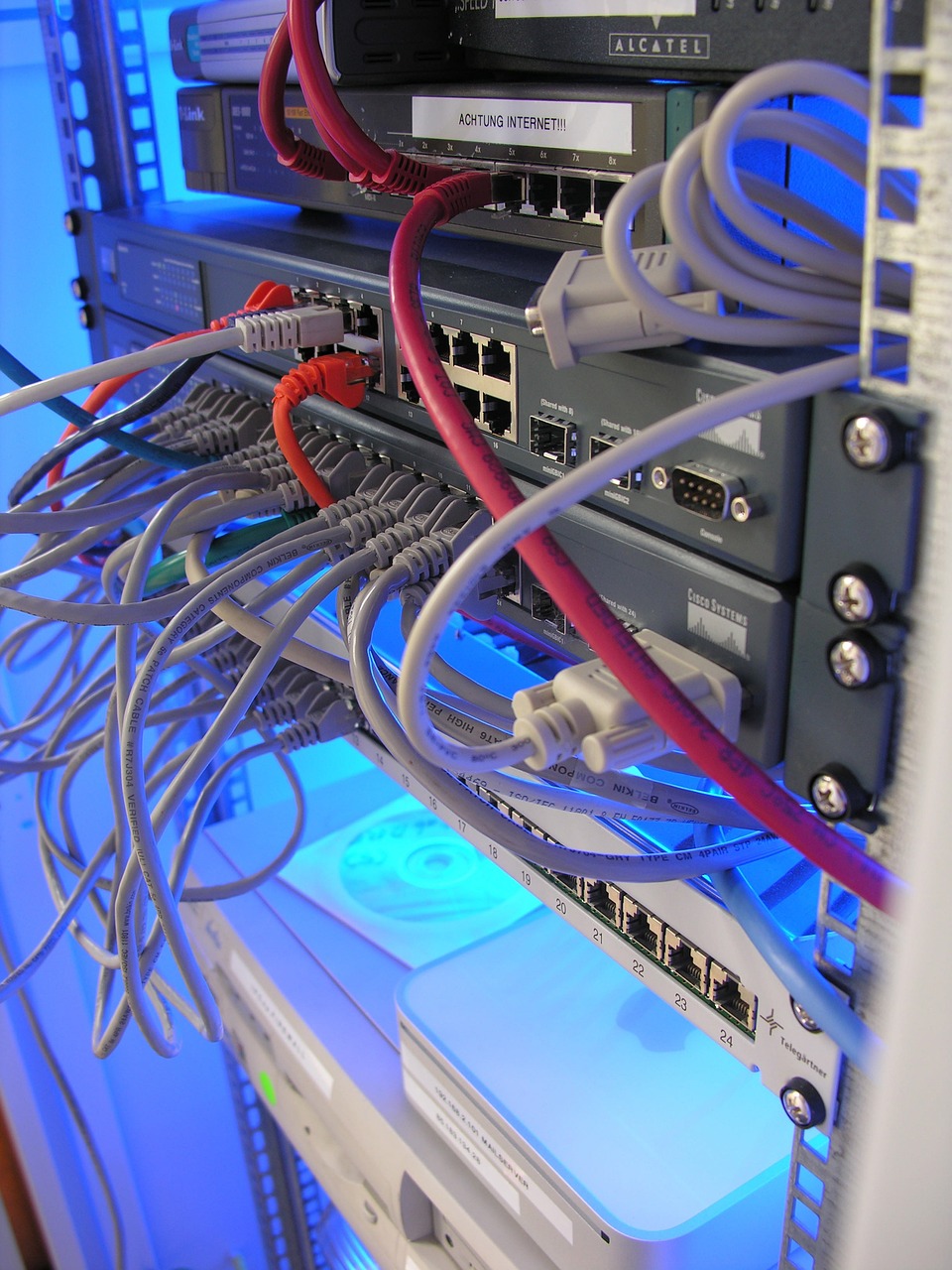 CPU，计算机的大脑——揭秘CPU的奥秘