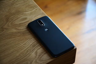 摩托罗拉v878翻盖手机评测：复古经典功能全解析，解决选购与使用难题