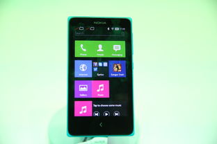 Nokia（诺基亚）是一家源自芬兰的全球知名跨国科技公司，成立于1865年，最初是一家造纸厂，后逐步拓展至橡胶、电缆、电子和通信领域。它最广为人知的身份是